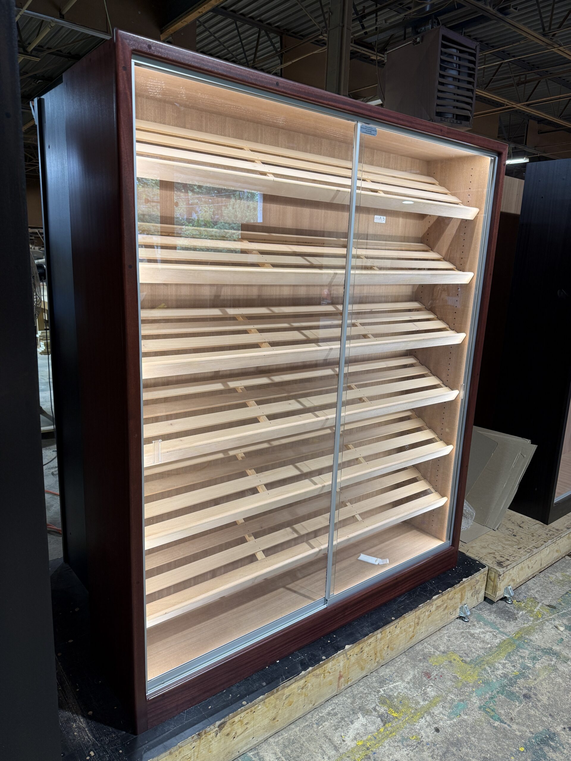 Newsham's H-617 Base commercial cigar humidor