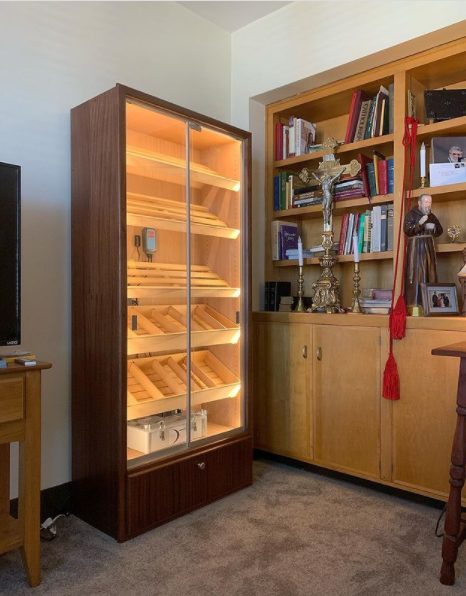 Newsham's H-636 Storage commercial cigar humidor