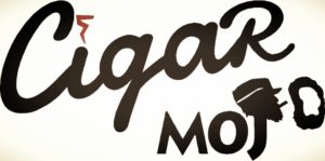A black and white picture of the words " niagara motel ".
